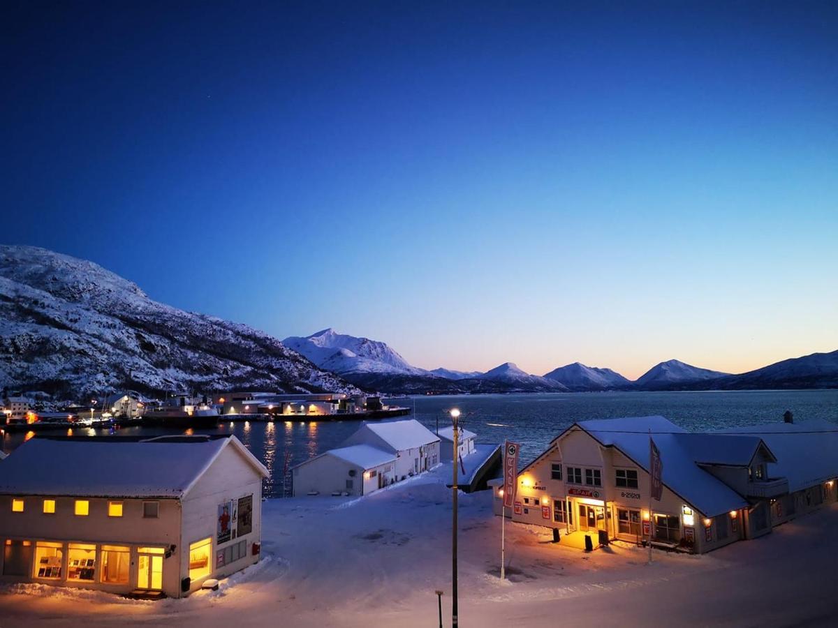 The Old Harbour Store Lodingen Luaran gambar